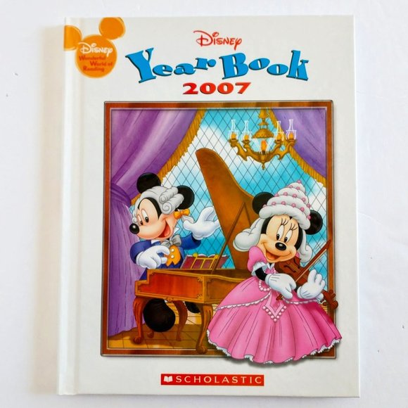 Disney Wonderful World of Reading YearBook 2007 - Picture 1 of 2